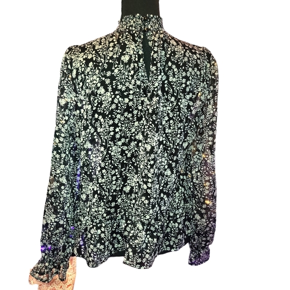 Black and white blouse with ruffles xl - Picture 3 of 5